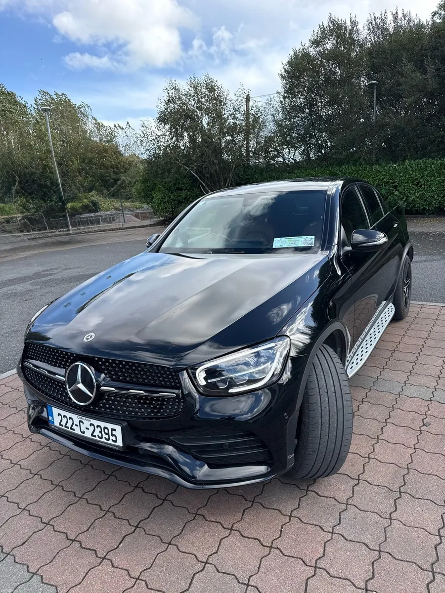2022 Mercedes-Benz GLC 220d 4MATIC Coupé AMG Line - Image 2