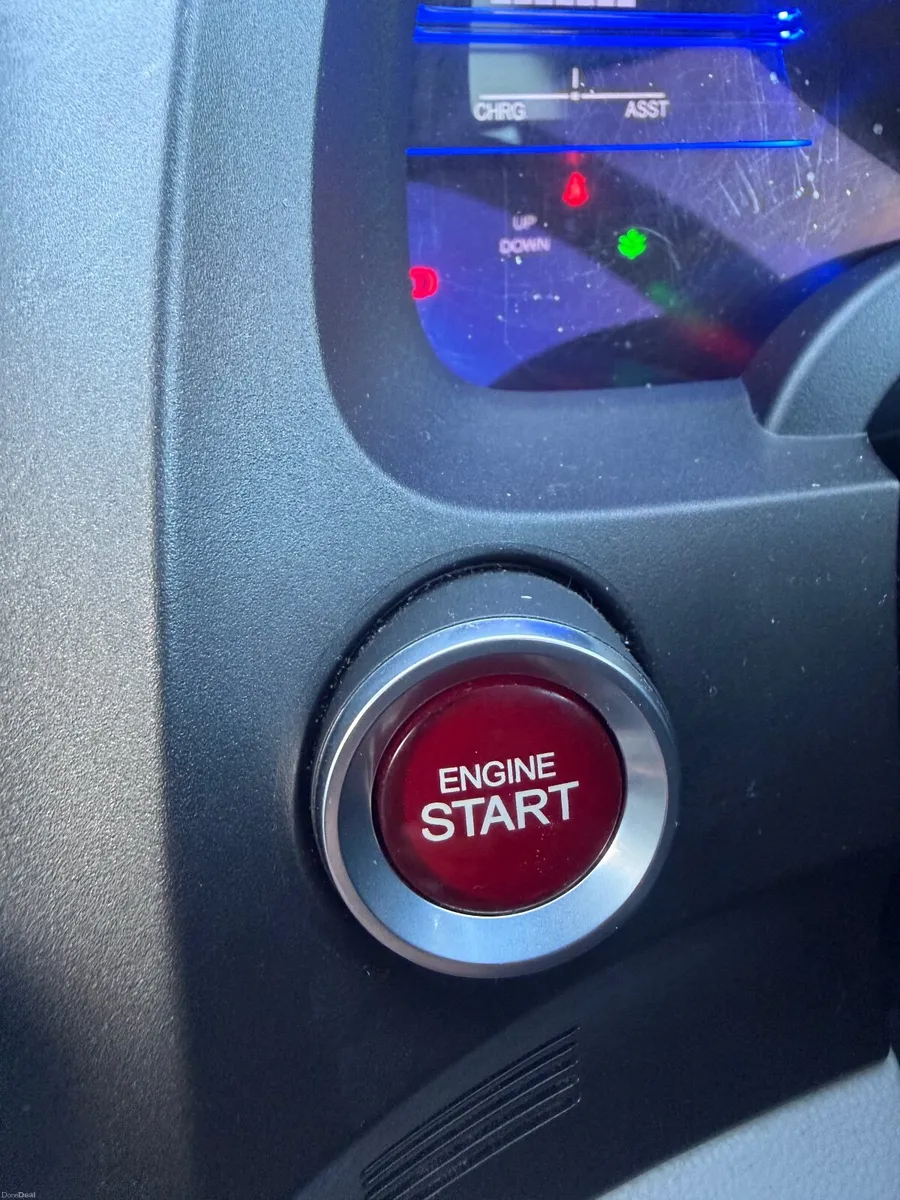 2011 Honda CR-Z 1.5 hybrid Manual 6 speed - Image 4
