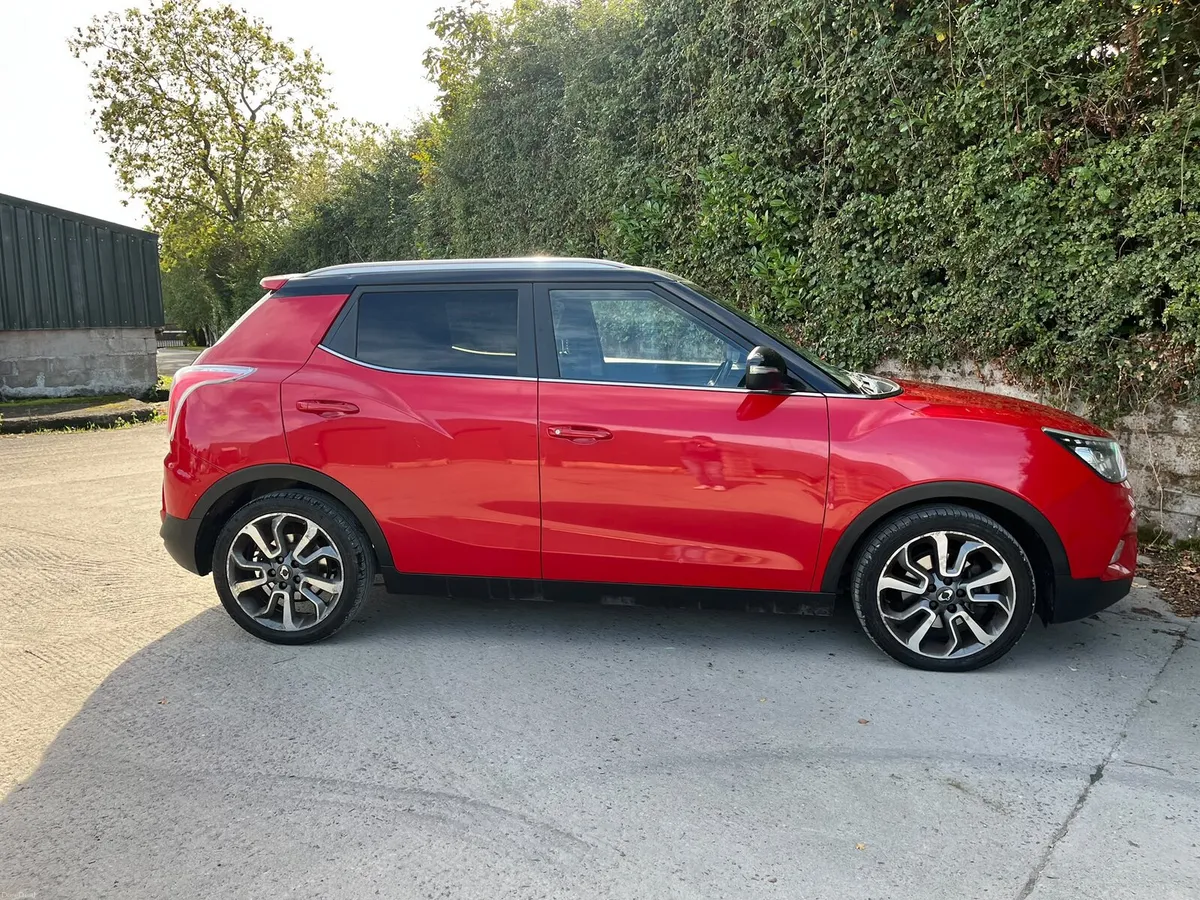 2016 Saangyong Tivoli EL - Image 4