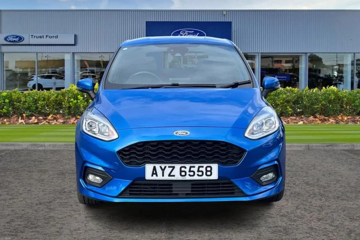 Ford Fiesta 1.0 EcoBoost Hybrid mHEV 125 ST-Line X - Image 6