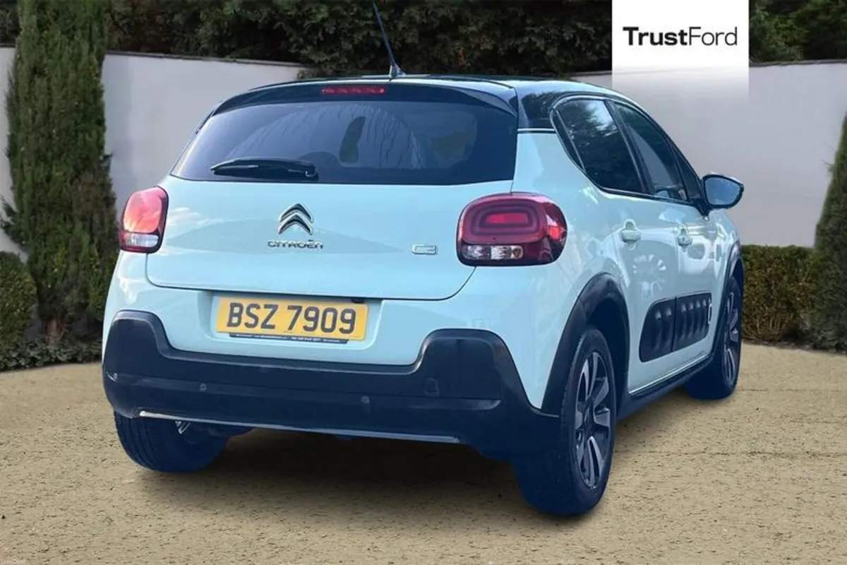 Citroen C3 1.2 PureTech 82 Flair 5dr - Image 4