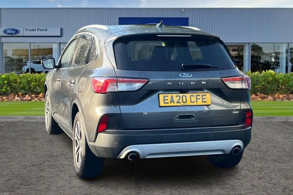 Ford Kuga 2.5 PHEV Titanium First Edition 5dr CVT - Image 2