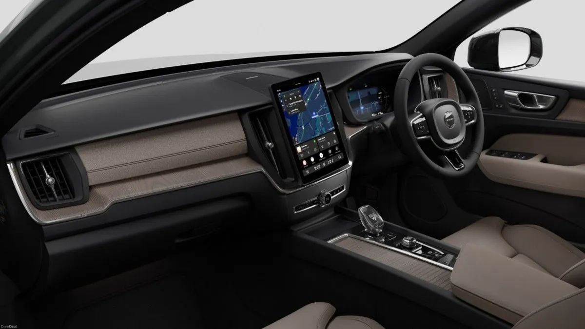 Volvo XC60 T6 PLUS PRO DARK *200KMS EV RANGE* € PE - Image 5