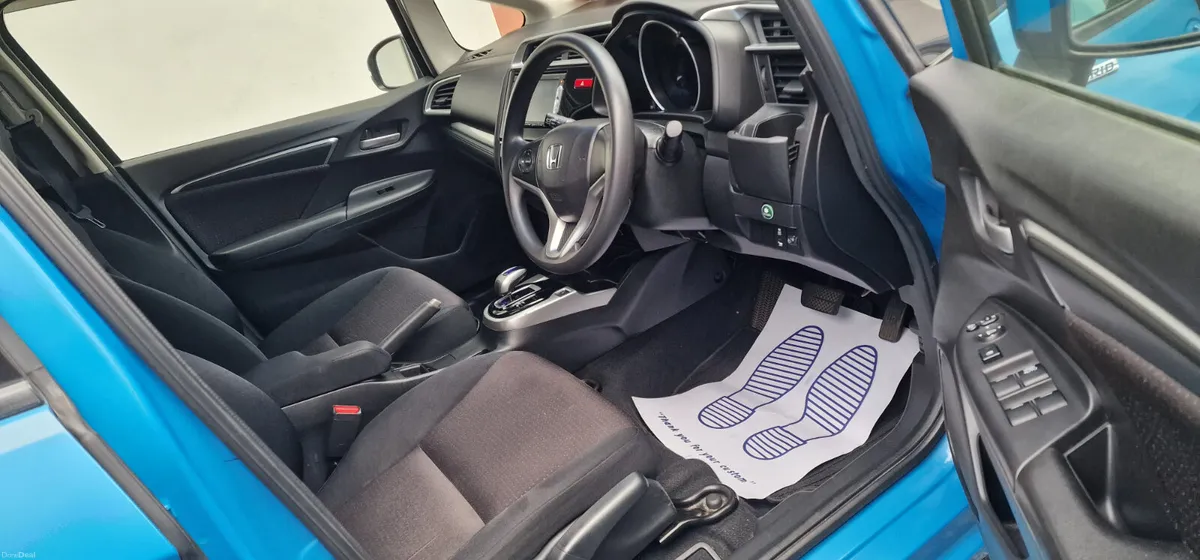 Honda Fit Automatic - Image 5