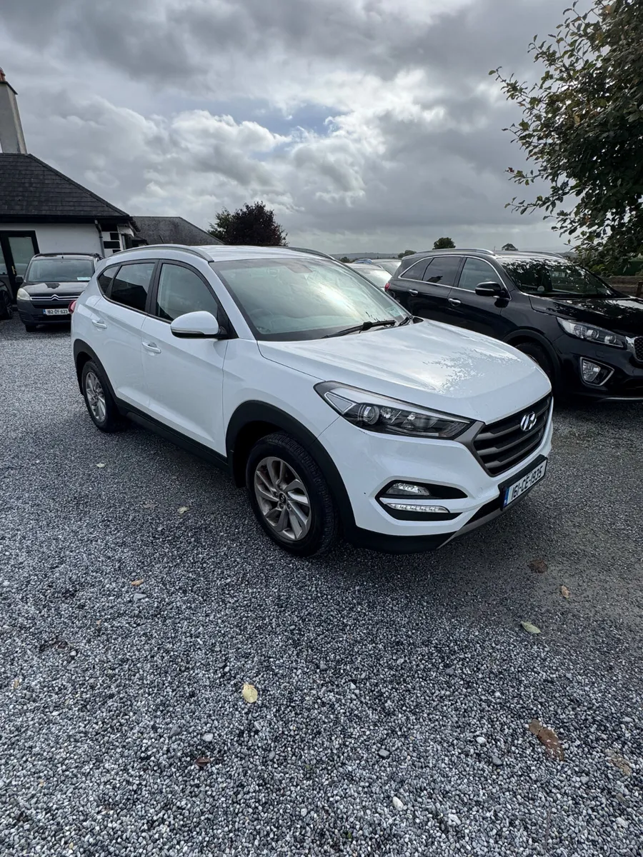Hyundai Tucson 2016 taxed and tested - Image 5