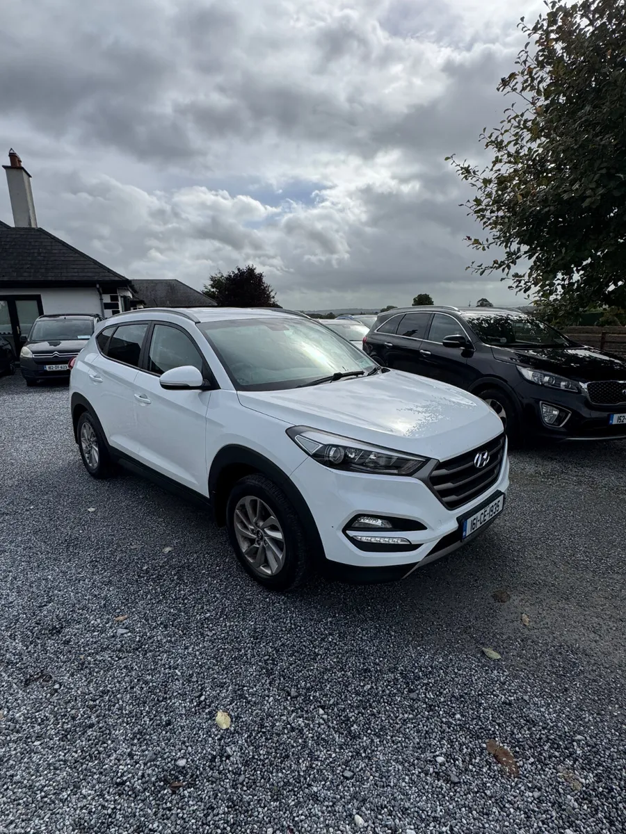 Hyundai Tucson 2016 taxed and tested - Image 1