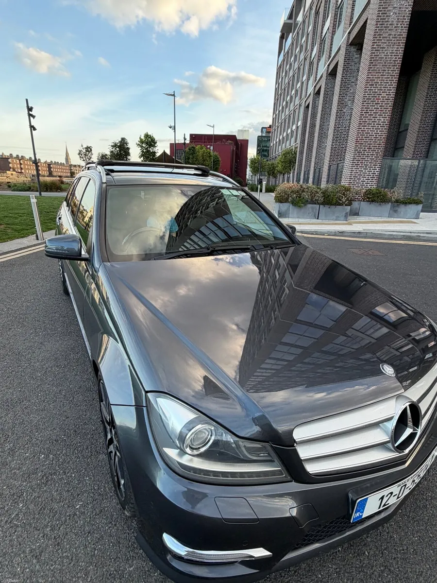 Mercedes-Benz C250 Estate AMG Sports - Image 4