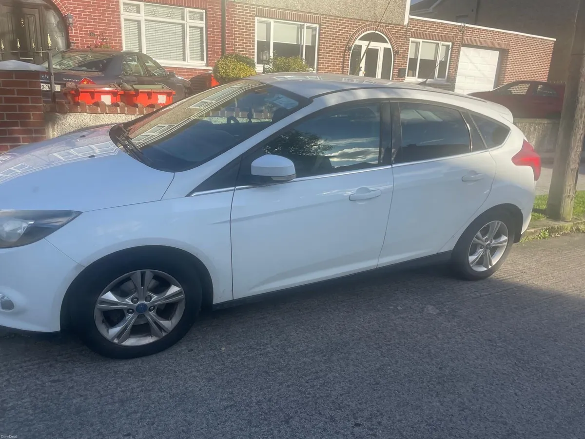Ford Focus 2011 1.6L Diesel - Image 3