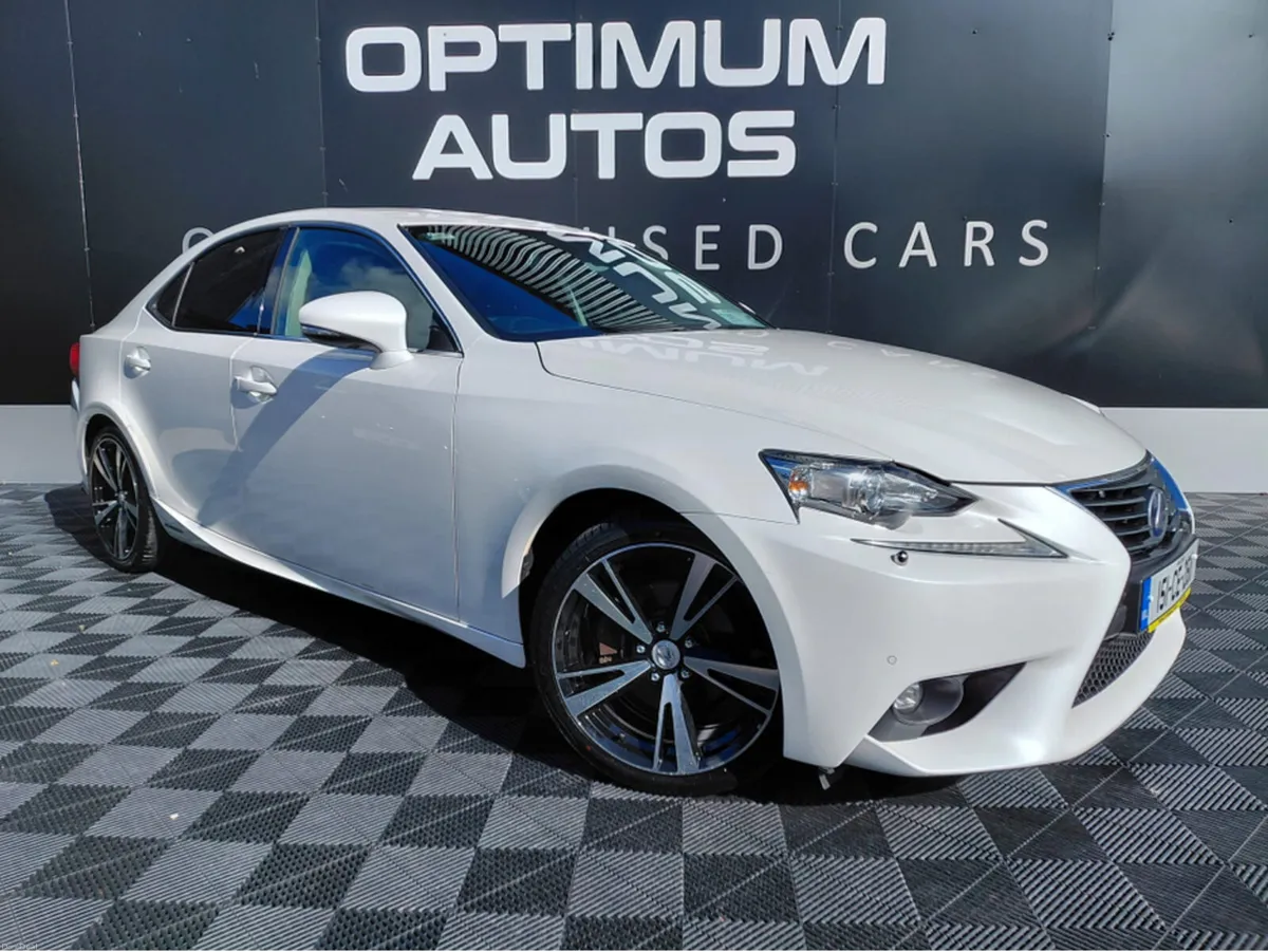 Lexus IS Lexus is 300h, 2.5 self charging hybrid, - Image 1