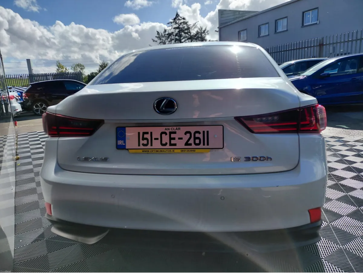 Lexus IS Lexus is 300h, 2.5 self charging hybrid, - Image 5
