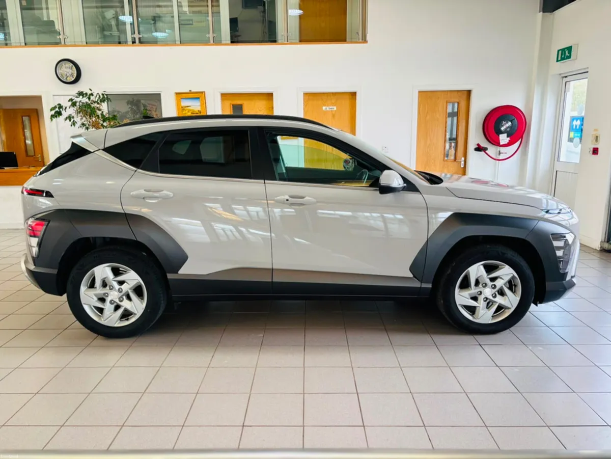 Hyundai KONA ELEGANCE 5DR - Image 2