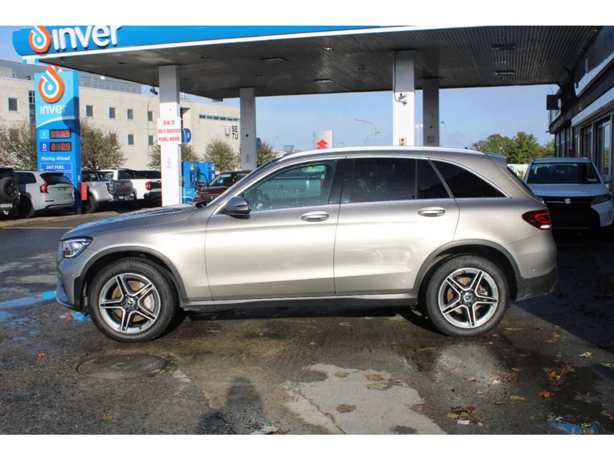 Mercedes-Benz GLC 300 DE 4MAT 4MATIC 5DR AUTO + AG - Image 6