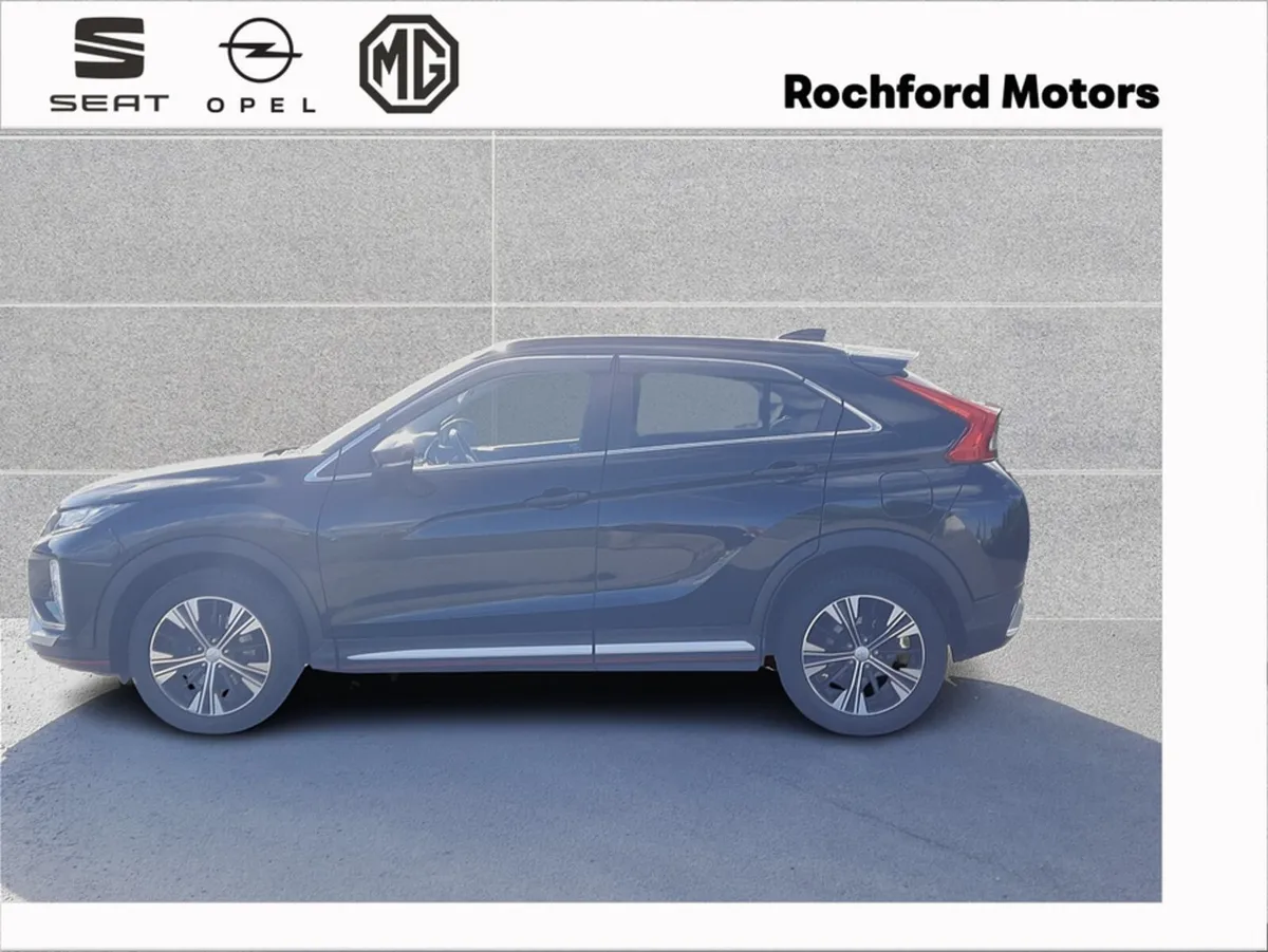 Mitsubishi Eclipse Cross INTENSE 6MT 4DR - Image 3
