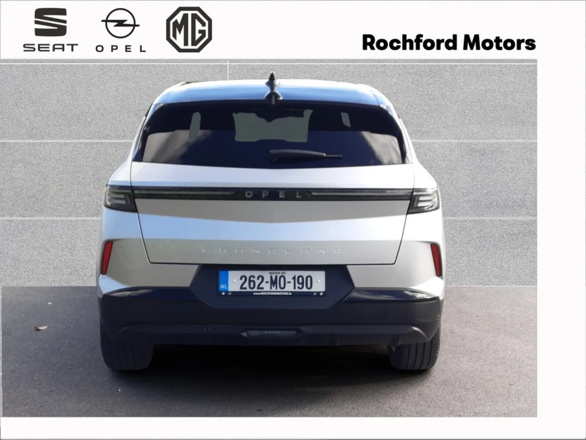 Opel Grandland GS SUV 1.2 136PS MHEV - Image 5