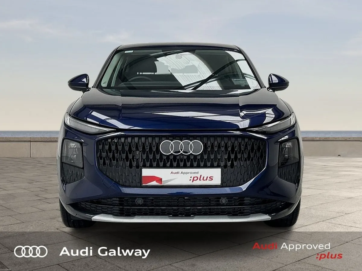 Audi Q3 €549 p/m - TDI SPORTBACK SE A/T - Image 2