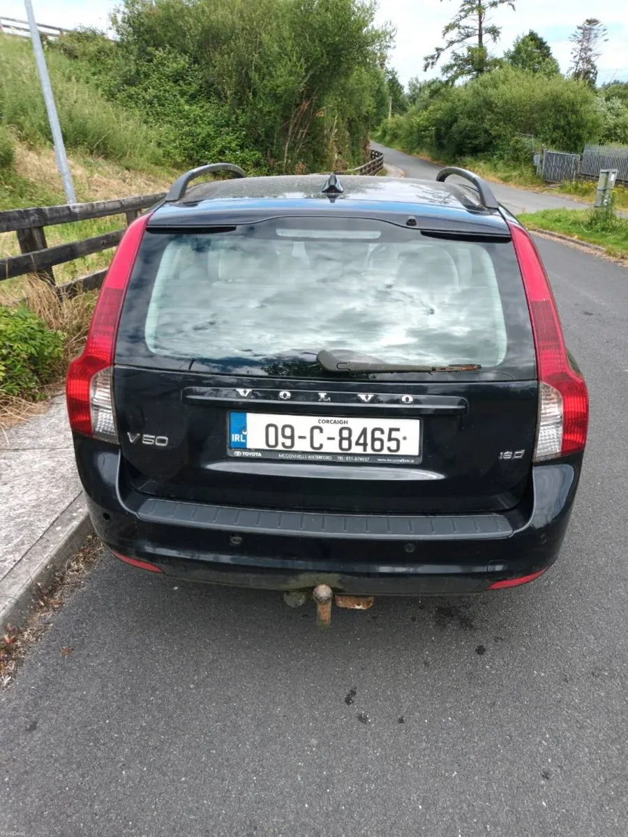 Volvo V50 Estate 1.6 Diesel - Image 2