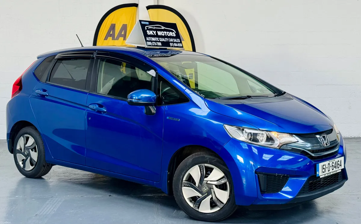 2015 Honda Fit / Jazz 1.5 Hybrid Automatic - Image 2