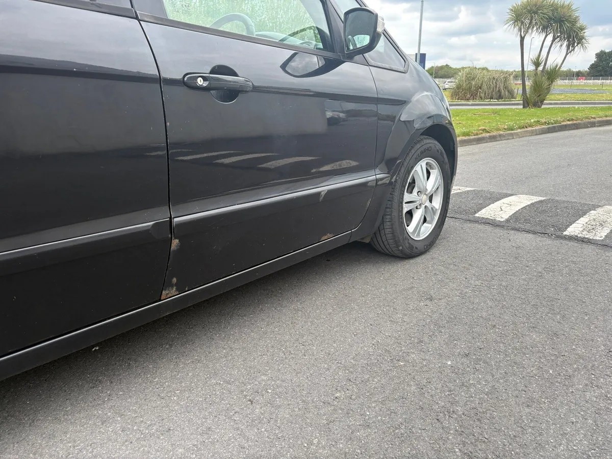 Ford Galaxy 2012 - Image 4