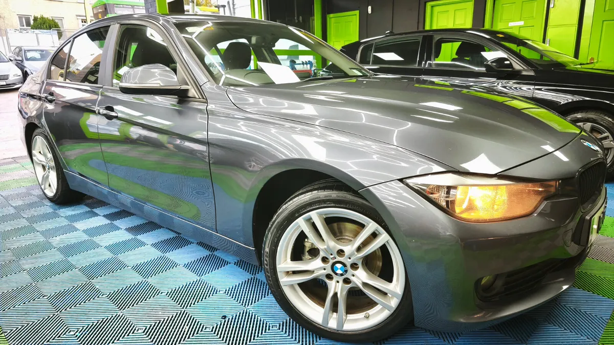 BMW 3-Series 2014 - Image 1