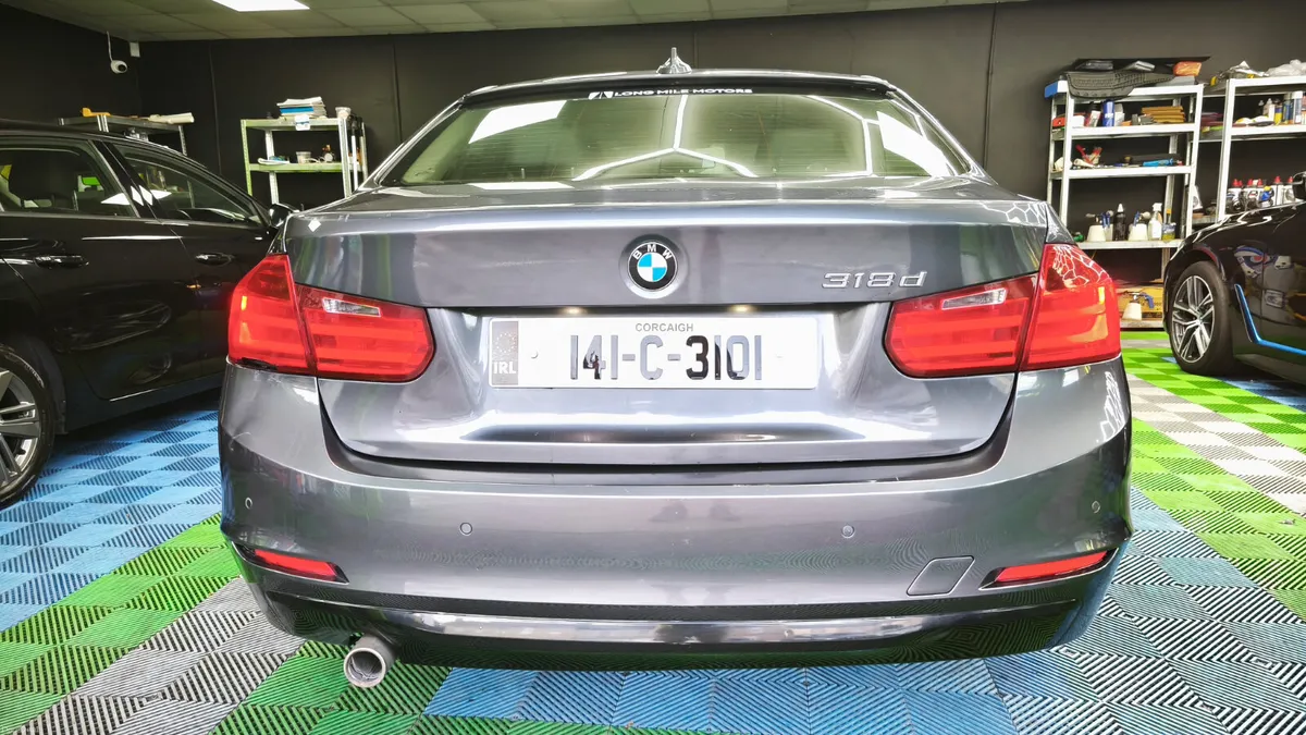 BMW 3-Series 2014 - Image 5