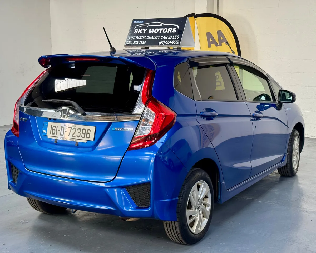 2016 Honda Fit / Jazz 1.5 Hybrid - Image 4