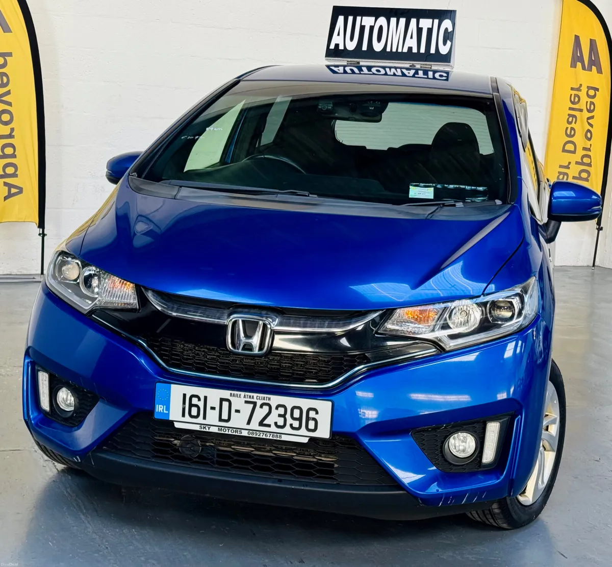2016 Honda Fit / Jazz 1.5 Hybrid - Image 2