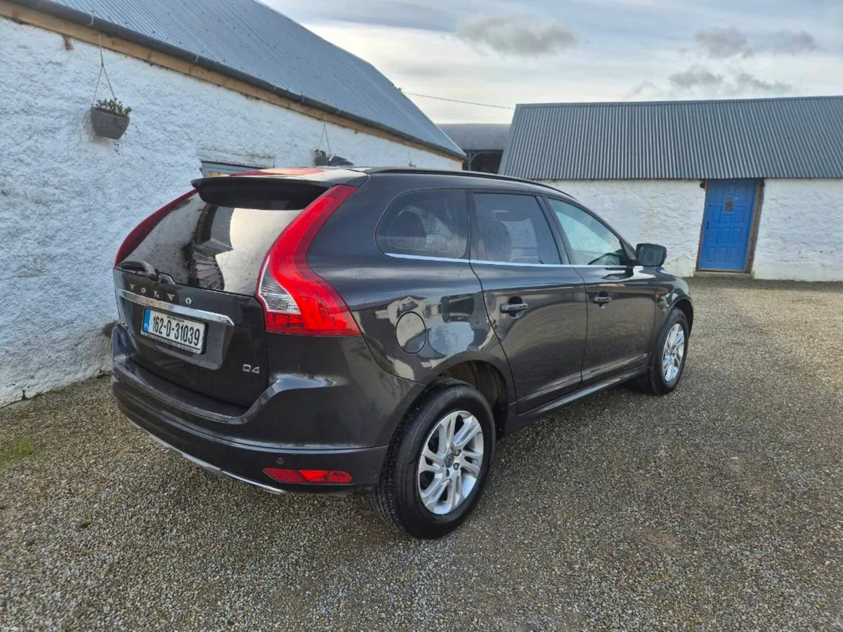 Volvo XC60 D4 - Image 3