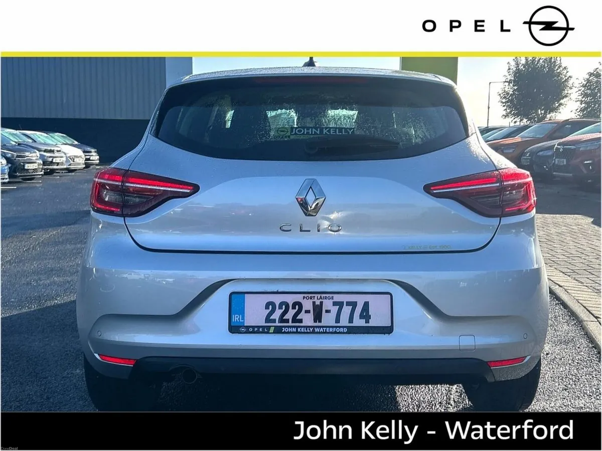 Renault Clio Iconic TCe 90 FULL DEALER SERVICE ,1 - Image 5