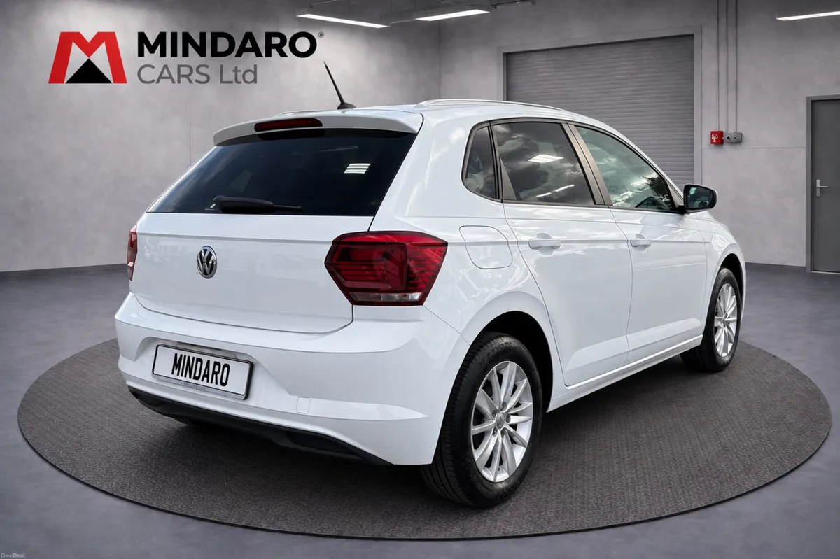 VW POLO 2018 AUTOMATIC//LOW KMS - Image 4