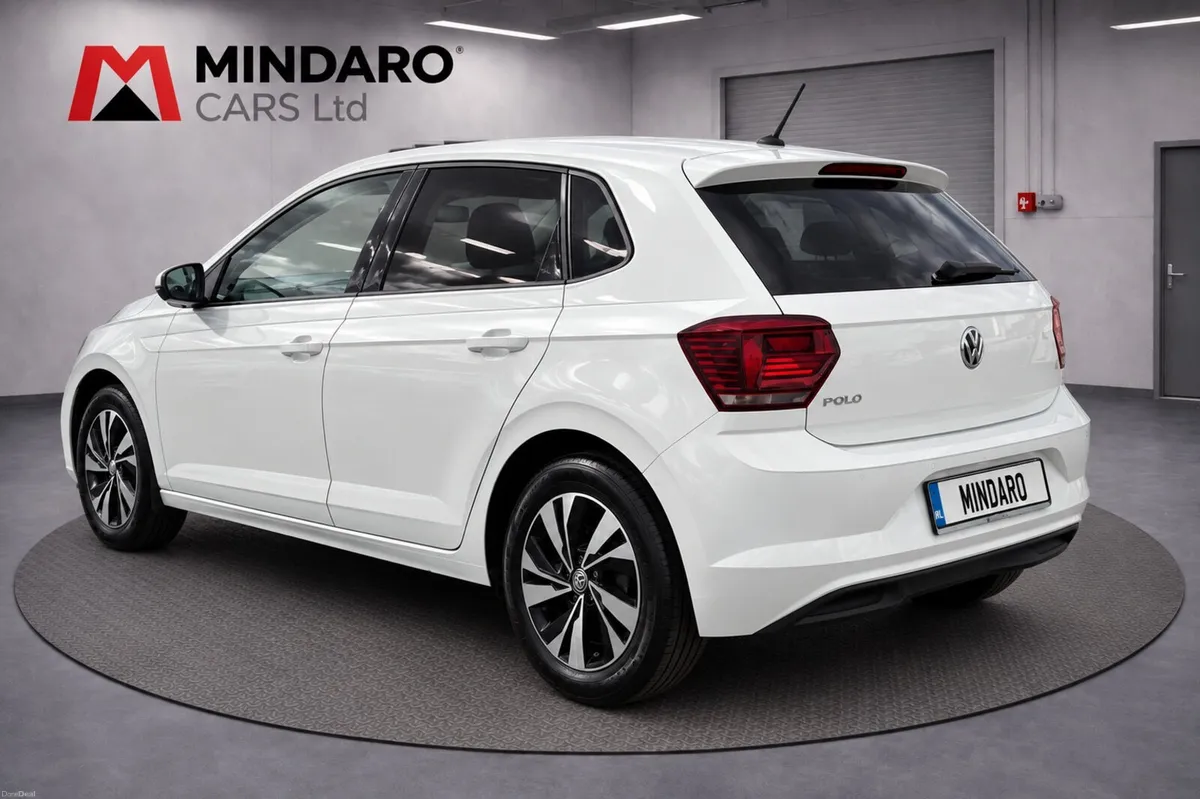 VW POLO 2018 AUTOMATIC//VERY LOW KMS - Image 4