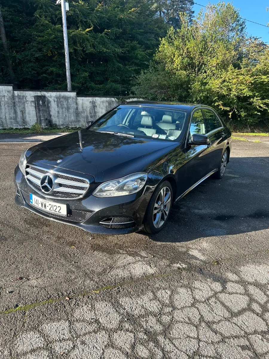 Mercedes-Benz E-Class 2014 - Image 1