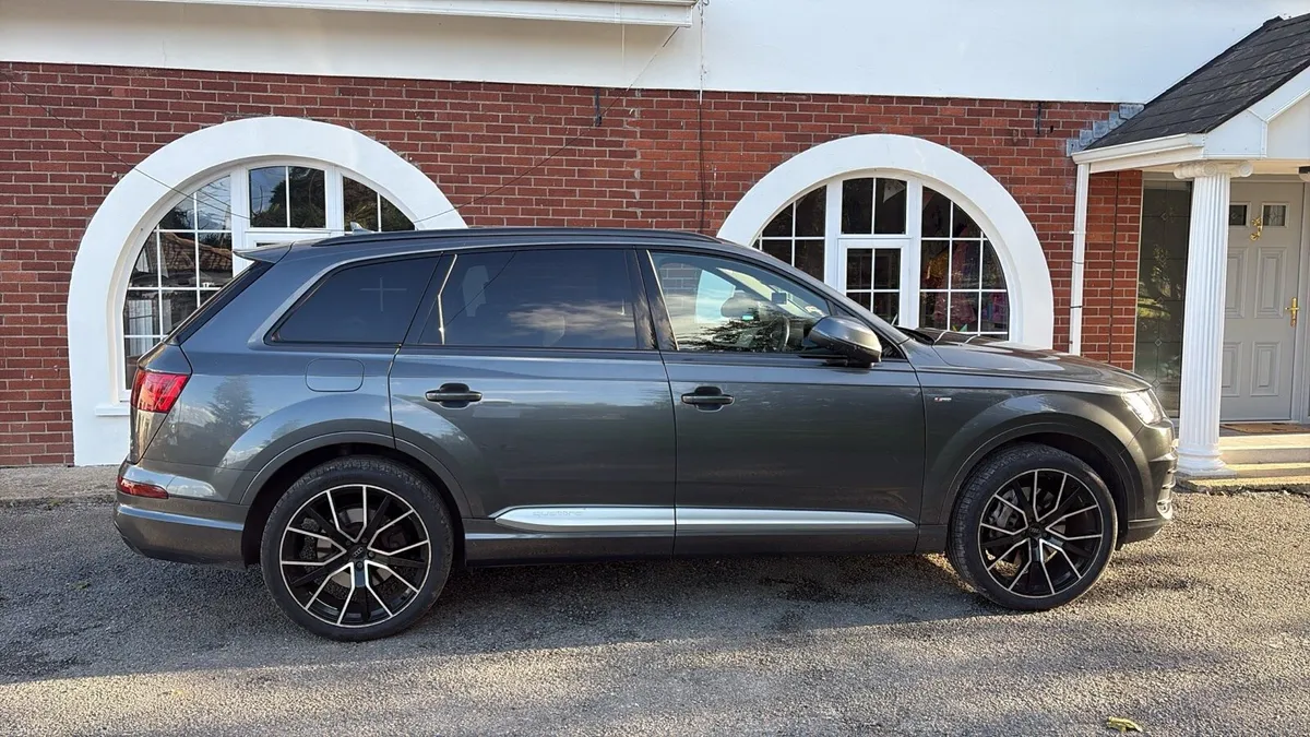 Audi q7 - Image 3