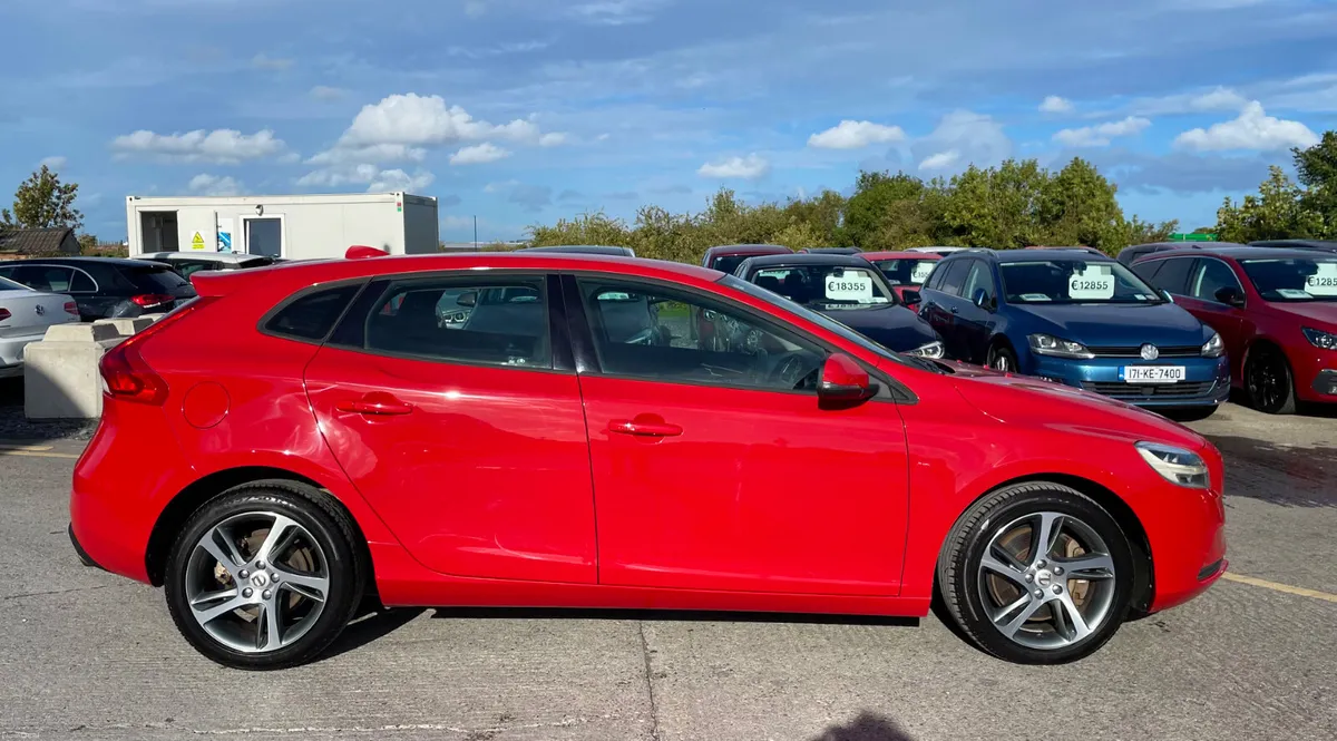 2016 - VOLVO V40 /2.0, DIESEL, D4/ - Image 4