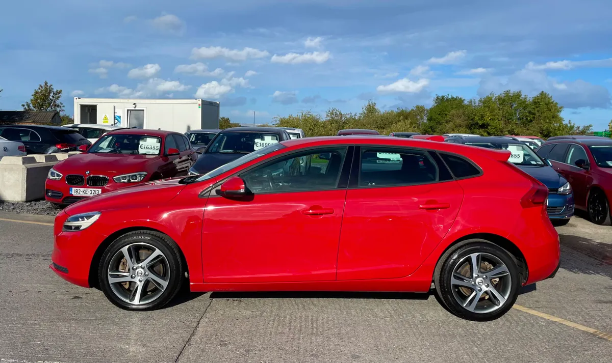 2016 - VOLVO V40 /2.0, DIESEL, D4/ - Image 5
