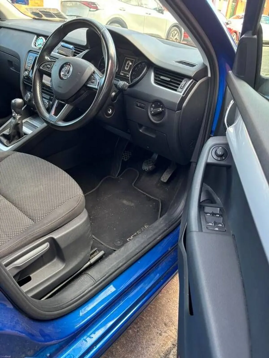 2016 Skoda Octavia - Image 5