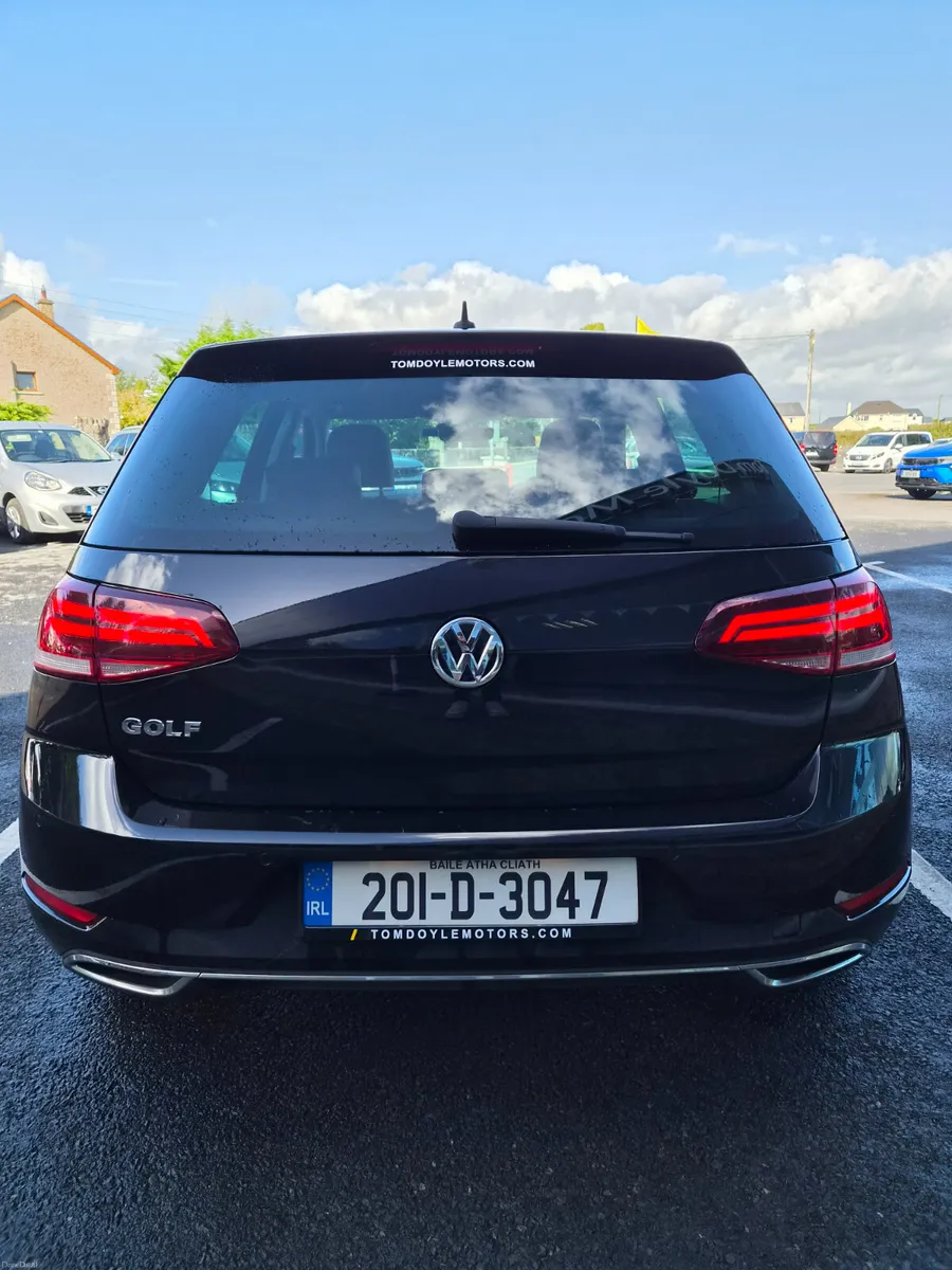 Volkswagen Golf Highline 2020 1.5L Petrol Manual - Image 4