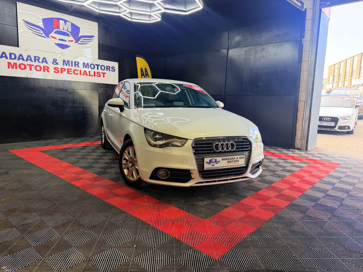 Audi A1 1.4L, 2014, Low Mileage, Steering Controls - Image 4