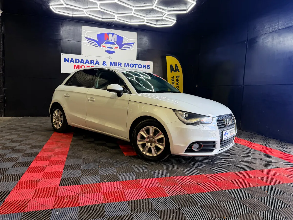 Audi A1 1.4L, 2014, Low Mileage, Steering Controls - Image 1