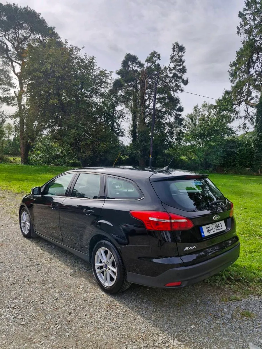 2016 ford focus - Image 2