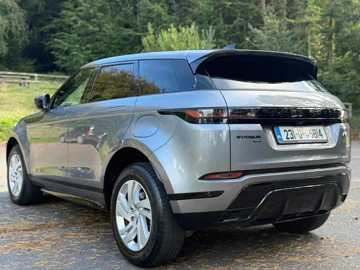 231 Range Rover Evoque 1.5 PHEV AWD R-Dynamic - Image 6