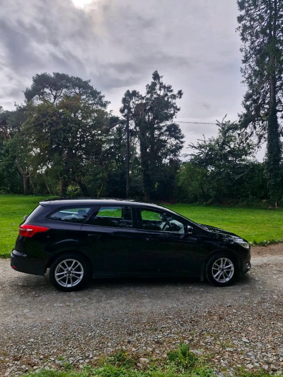 2016 ford focus - Image 4