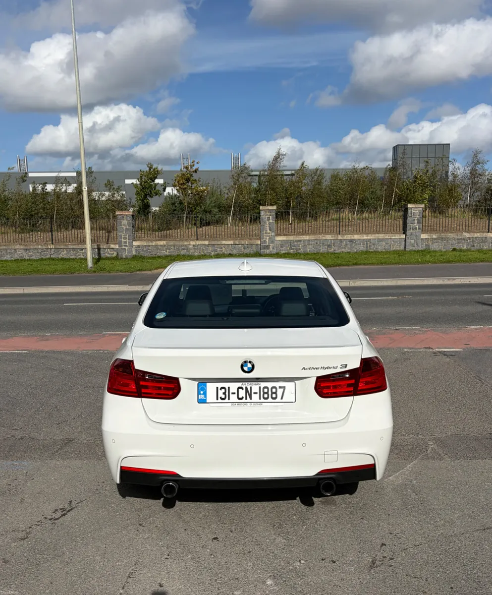 Image 3 of 20