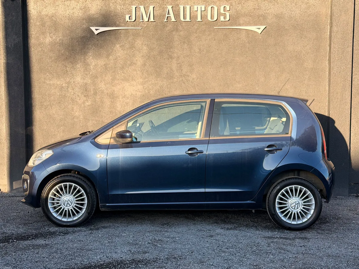 2015 VOLKSWAGEN UP AUTOMATIC - Image 3