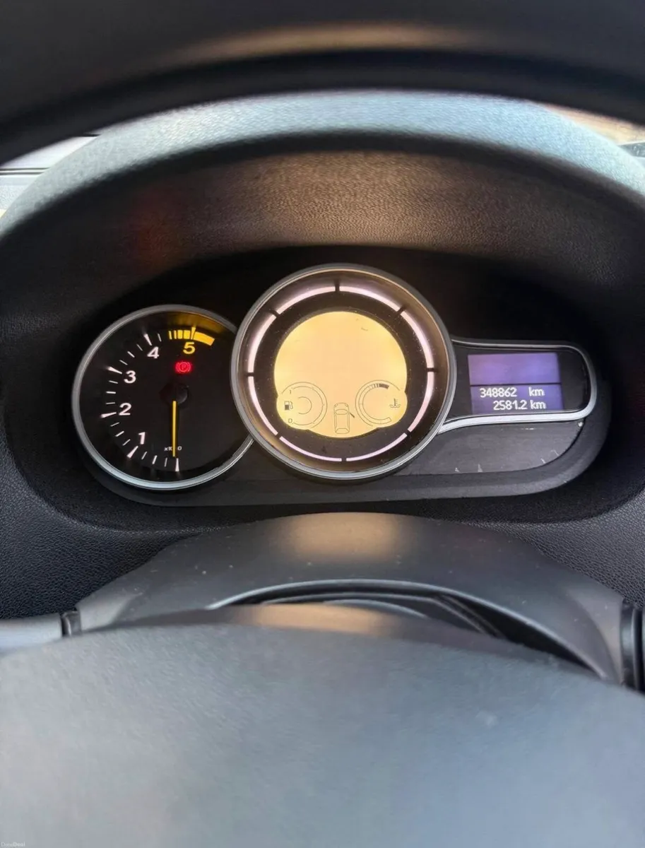 Renault fluence 2011 - Image 5