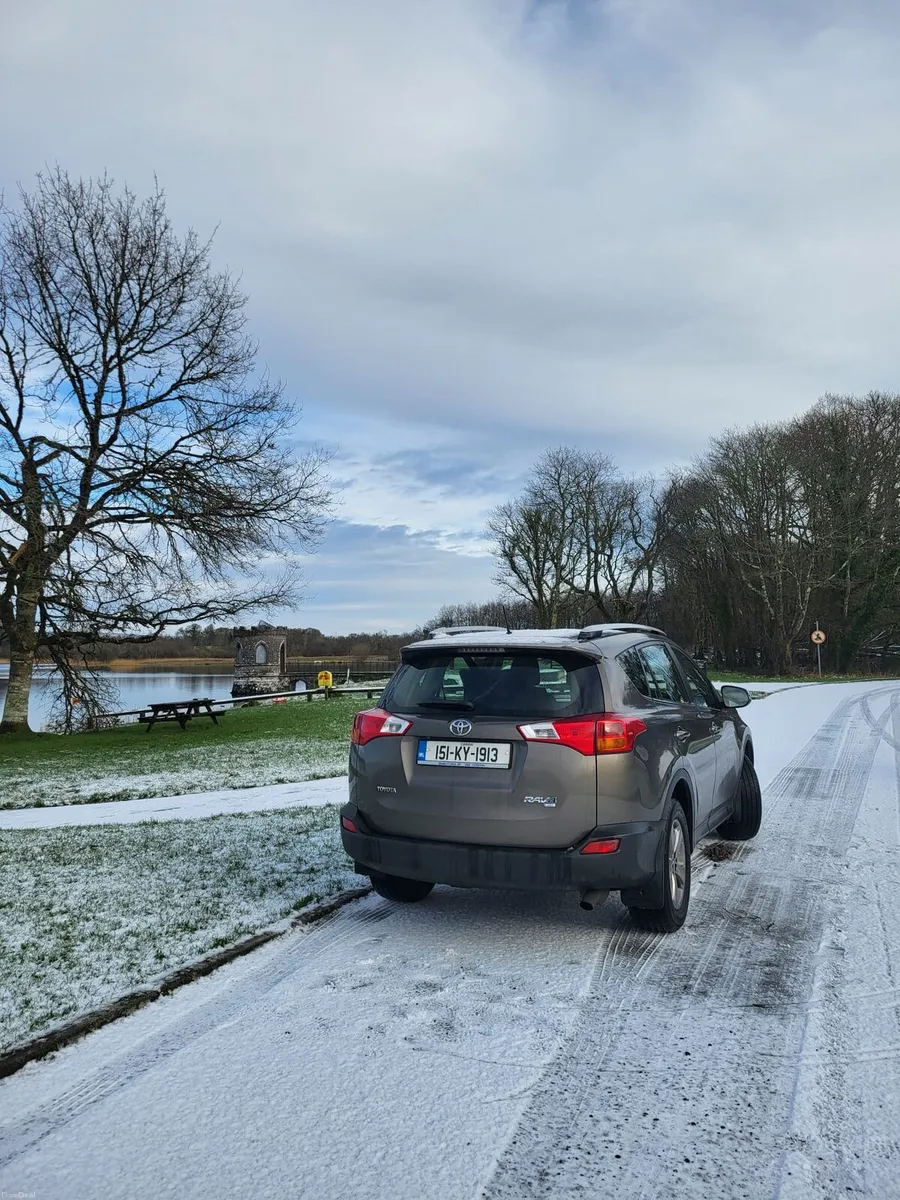 TOYOTA RAV4 XA40 2.0D4D LUNA 2WD - Image 4