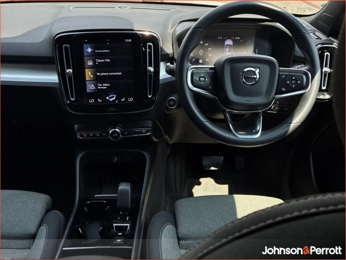 Volvo XC40 T4 211bhp PHEV Plus Dark (Two Year Volv - Image 2