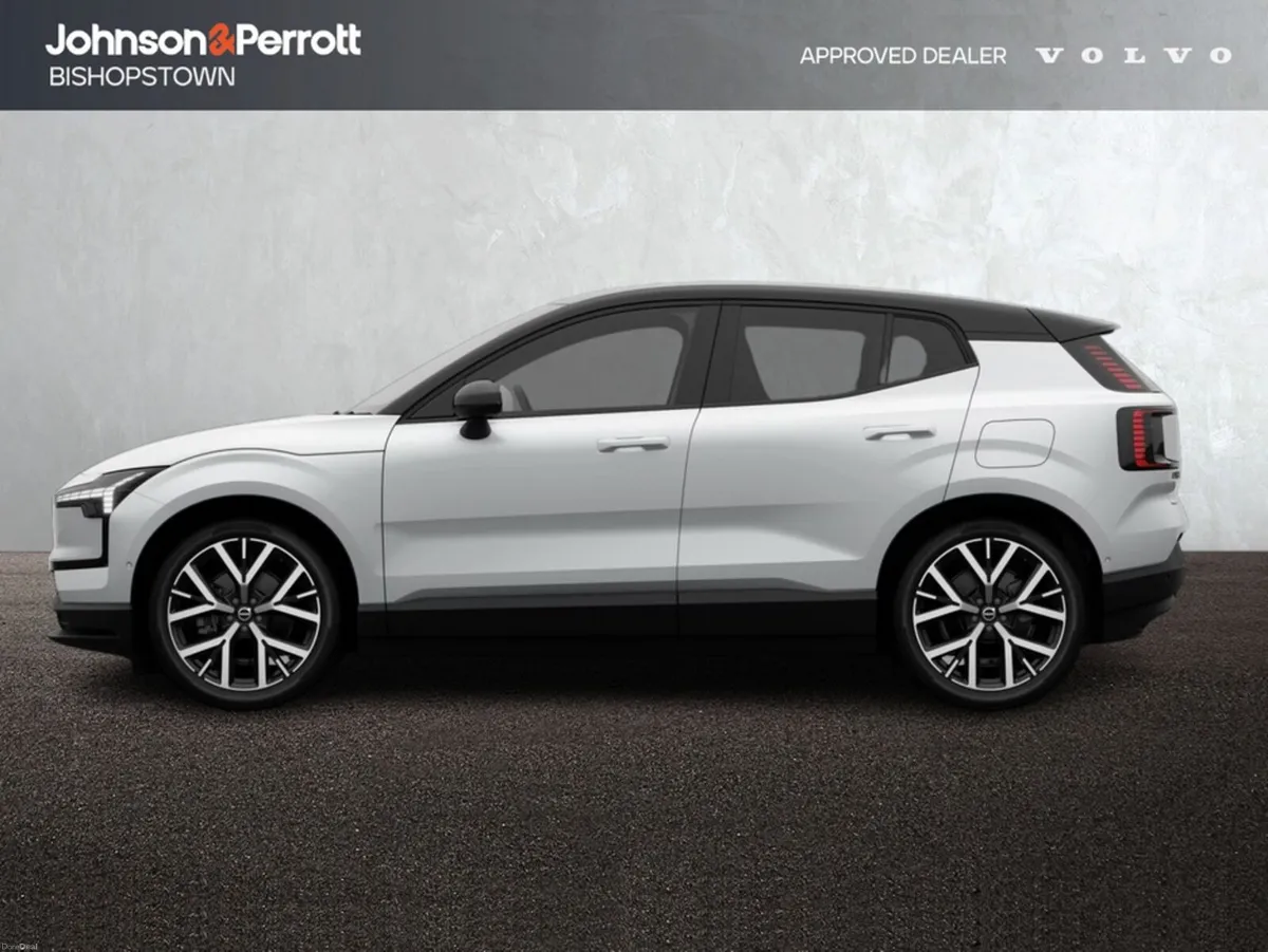 Volvo EX30 P5 Long Range Ultra Black Edition - Ava - Image 5