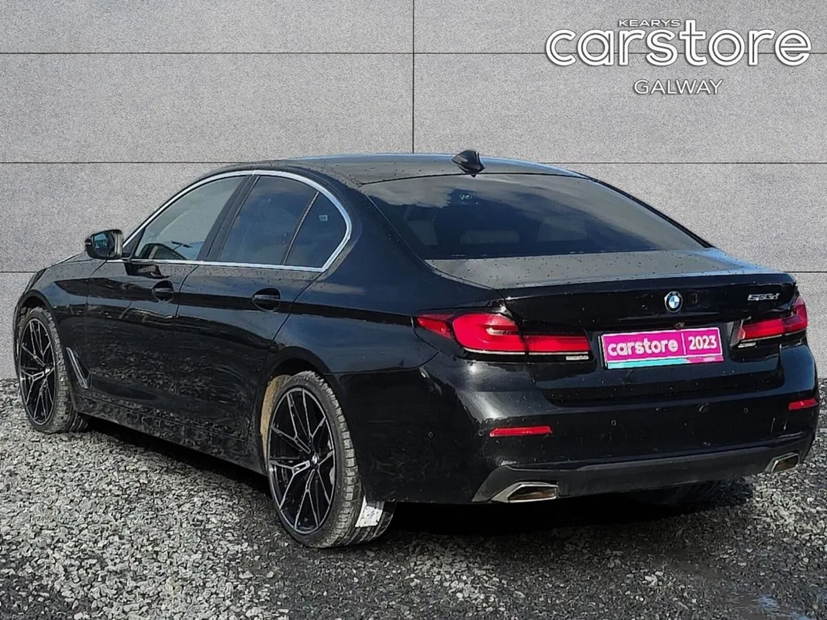BMW 5-Series 520d SE - Image 5