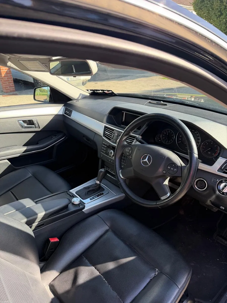 Mercedes E220 CDI - Image 6
