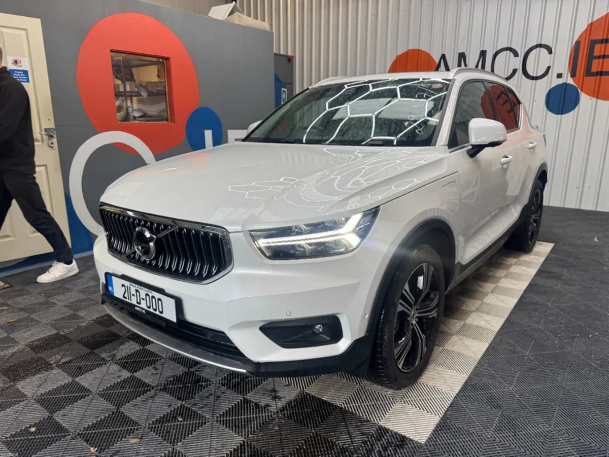 Volvo XC40 2021 VOLVO Xc40 RECHARGE PLUG-IN HYBRID - Image 6